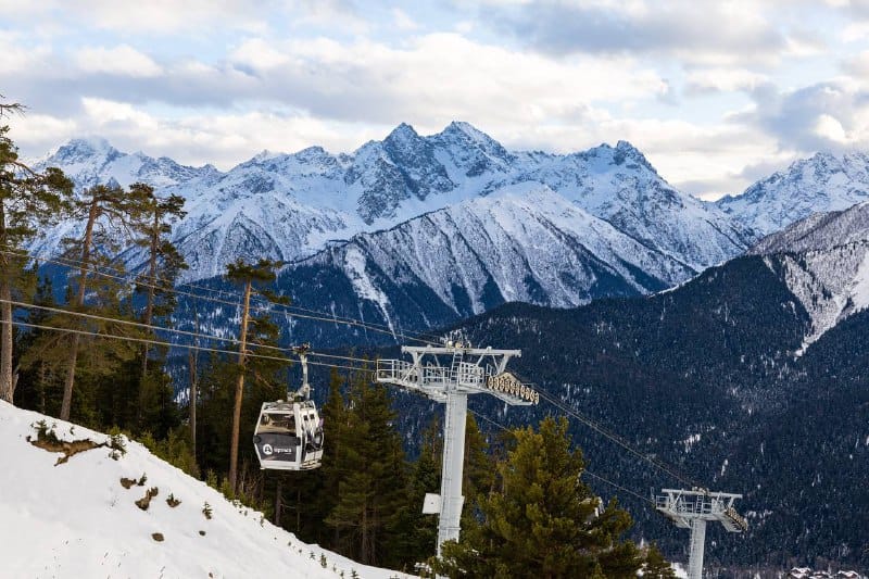 🏔️ Доброе утро!   
  
Сегодня 17 декабря, вторник, на курорте Архыз доступны:  