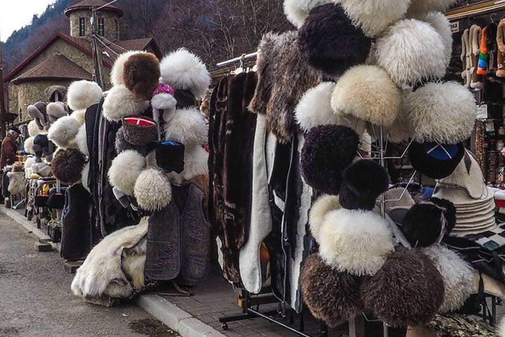 Какие сувениры можно привезти из Архыза?
